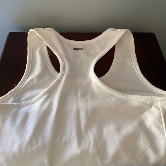 Puma Workout Racerback - Picture 2 of 4